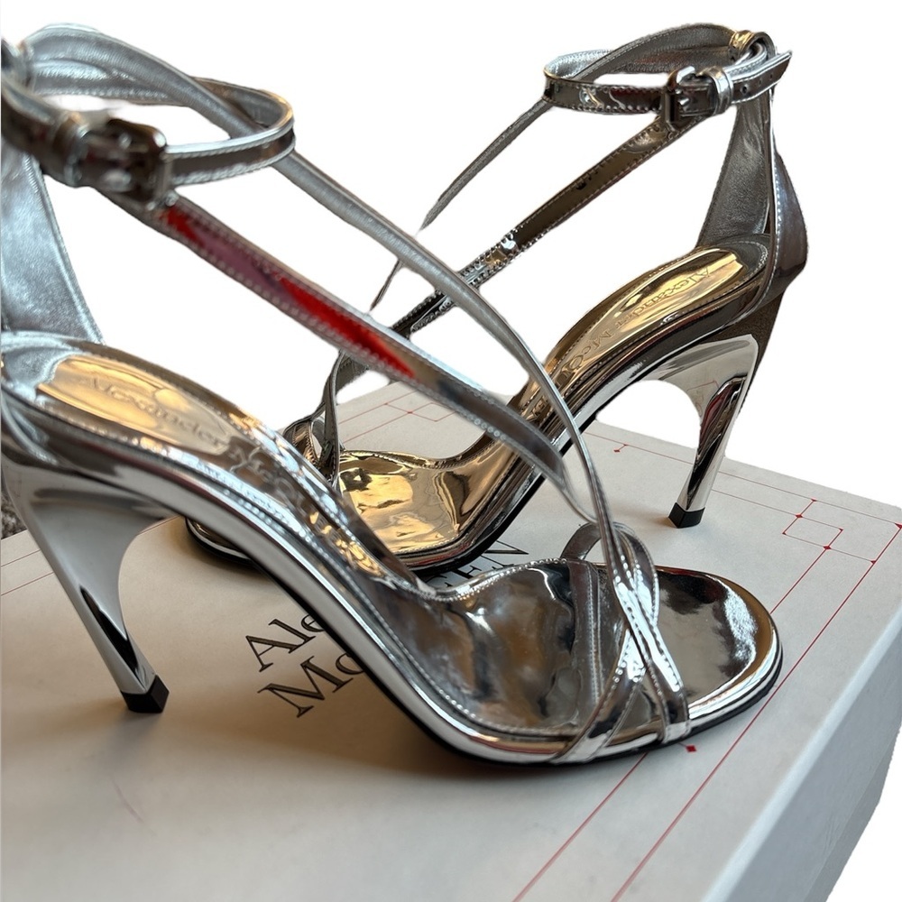 Alexander McQueen Metallic Silver Mirror Sandal Heels Ankle Straps Size 36 New - Picture 8 of 14